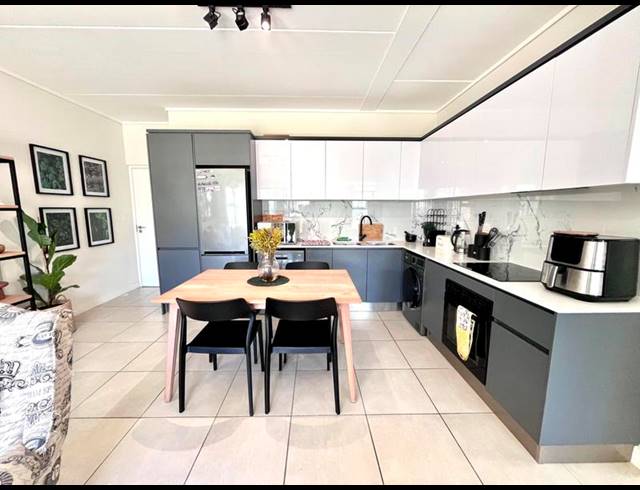 2 BEDROOM PROPERTY TO RENT IN THE HUNTSMAN